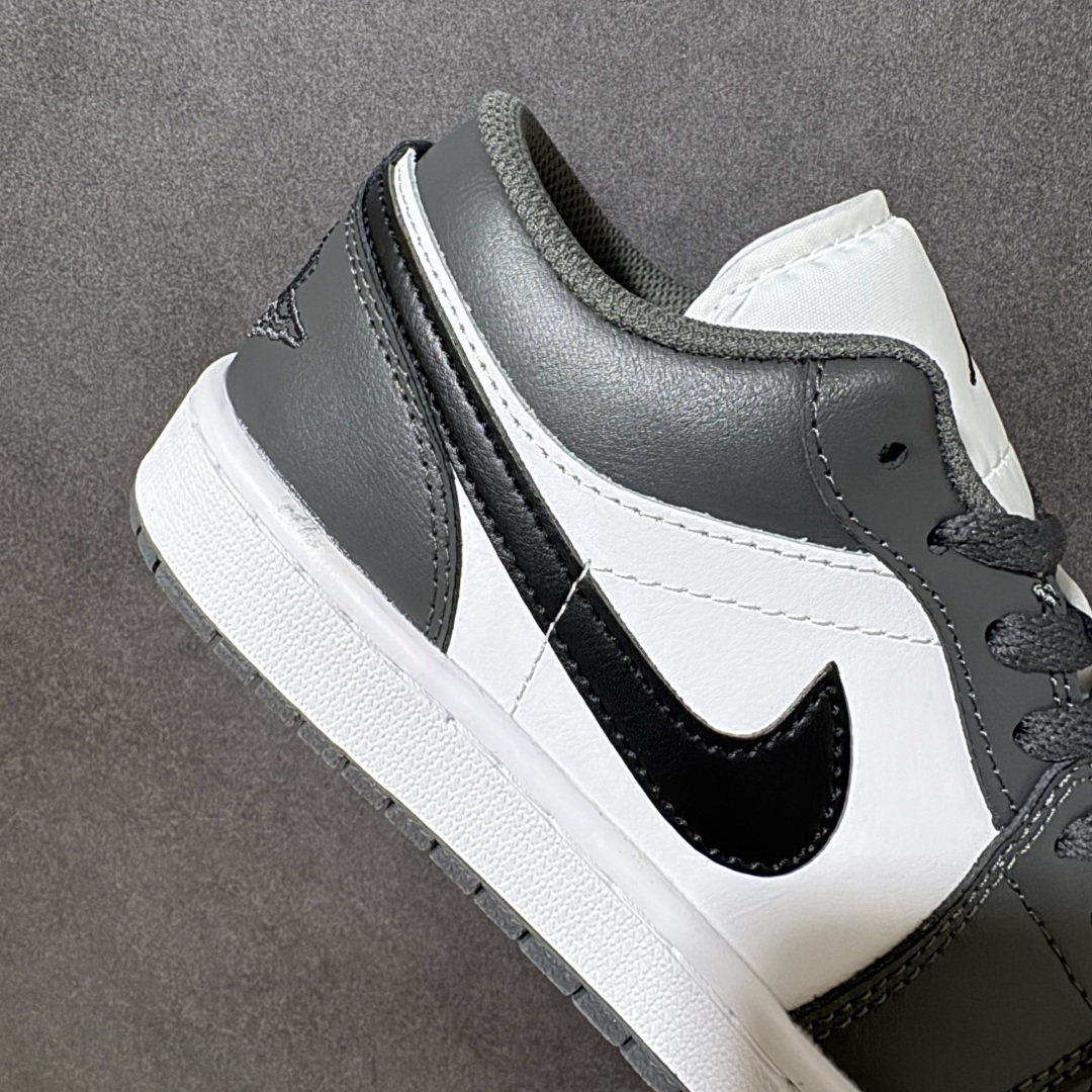 图片[8]-【H11纯原】Nike Air Jordan 1 Low SE AJ1 乔一 舒适贴合 防滑耐磨 低帮 复古篮球鞋 货号：553558-152 尺码：35.5 36 36.5 37.5 38 38.5 39 40 40.5 41 42 42.5 43 44 45 46 47.5 #H11顶级纯原 纯原外贸平台特供订单 #全套原纸板楦头开发 #原厂特供材料配套加持 #确保原汁原味 完美呈现版型 #原档数据独家私模大底 #男女鞋同步官方开发至48.5 #原装进口轻量化鞋垫 #进口港宝加持 后跟自然饱满 还原公司包裹性 #鞋面采用原装数据贴合技术 #全方位贴合包裹脚型 #鞋跟部鞋底牵引设计 #提供强大的抓地性能 #更适应不同实战场地路面-选品中心