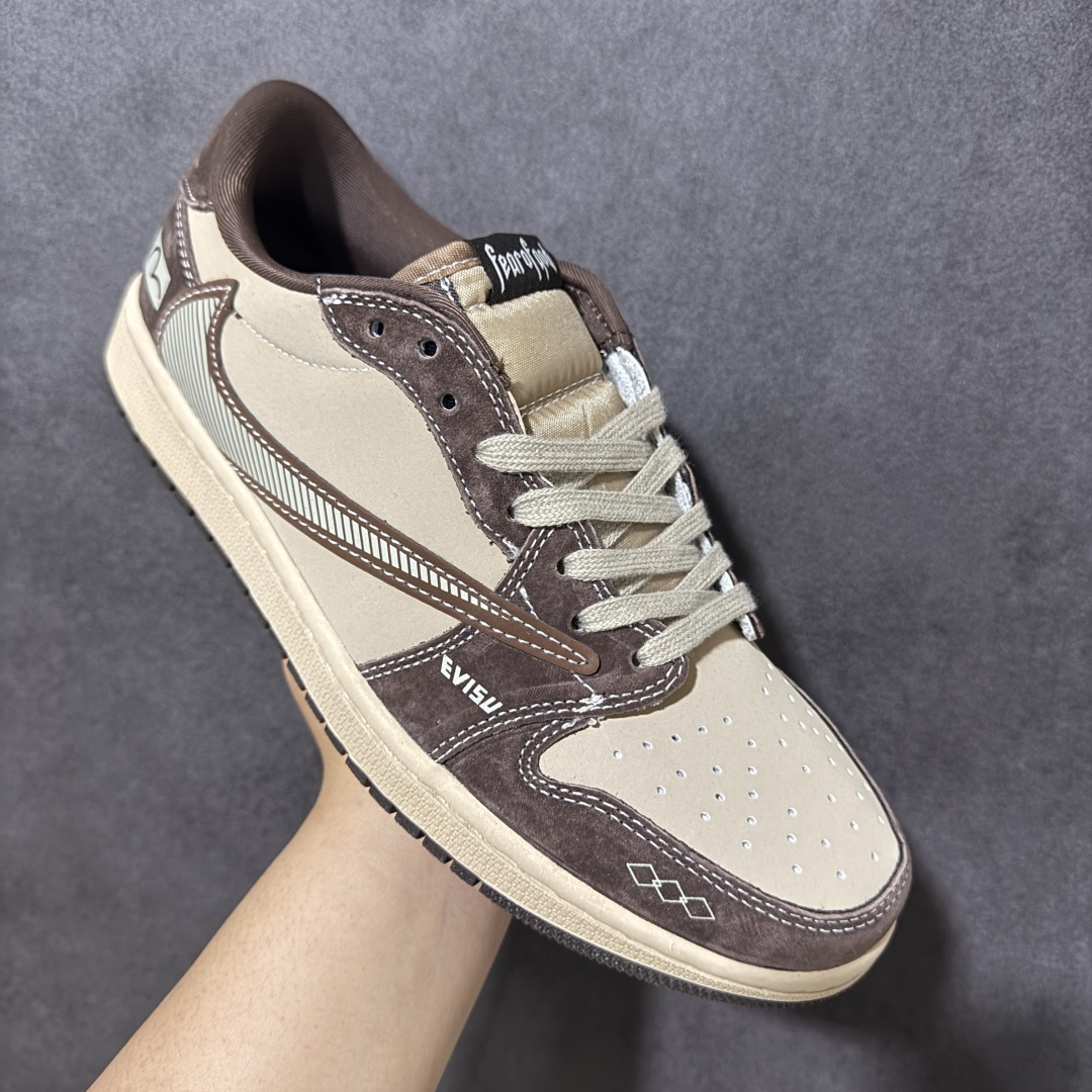 图片[3]-【定制版】AJ1倒勾Travis Scott x Air Jordan 1 ” Reverse Mocha “ AJ1乔1 TS 闪电 联名倒钩 低帮文化篮球鞋 完美品质出货 细节如图所示 鞋面切割工整 冲孔整齐干净 中底拉帮线 整体清洁度非常好 货号：XS2025-092 尺码：36 36.5 37.5 38 38.5 39 40 40.5 41 42 42.5 43 44 44.5 45-选品中心