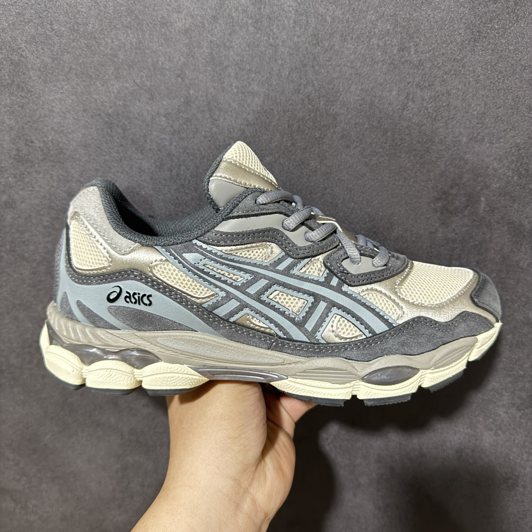 【公司级】Asics Gel-NYC G亚瑟士运动休闲透气专业跑鞋 1201A789-250  #鞋面采用反绒皮与网布拼接 透气舒适兼具休闲时尚 结合简明的配色 展现品牌的传承及引领复古流行的主题 虎爪造型的LOGO  #鞋身稳定包裹系统 支撑鞋身 经典宽大鞋型配备防偏移设计提升包裹性 穿着舒适鞋面透气孔设计 提供透气性  尺码：36 37 37.5 38 39 39.5 40 40.5 41.5 42 42.5 43.5 44 45 46-选品中心