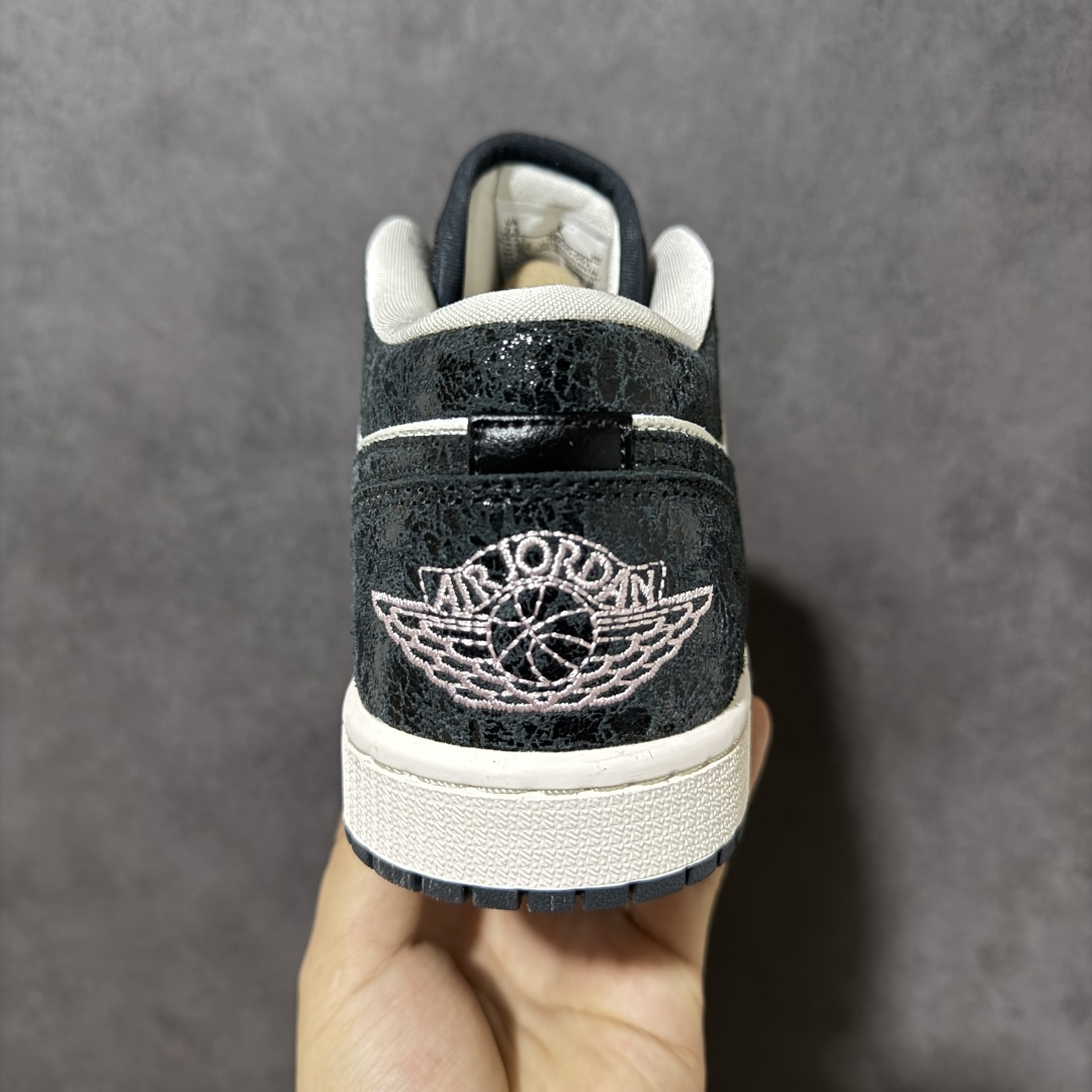 图片[4]-【K版纯原】Air Jordan AJ1 Low 低帮 II0595-001 全新流水线出品 市场第二梯队最强版 全部原鞋开发 原楦原纸板开发 全鞋电脑针车 原厂内置全掌气垫 原盒内在原标 唯一Zp原版鞋带绑法 免检产品 全新2022版型 全头层皮料 完美零毛边处理 原厂配置全掌气垫 价格定位良心 新配色陆续出货 尺码：36-46-选品中心