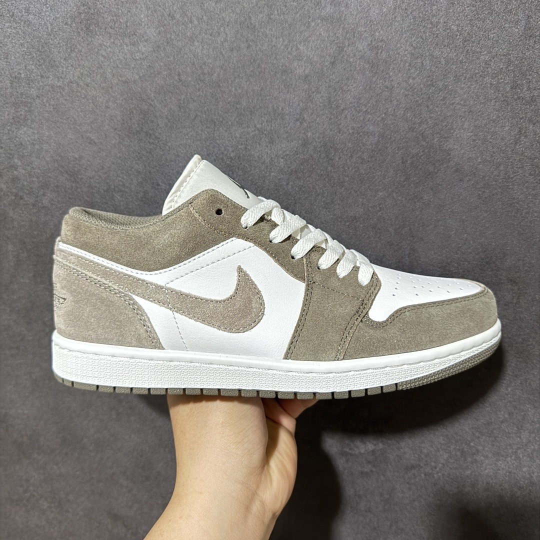 【K版纯原】Air Jordan AJ1 Low 低帮 553558-046 全新流水线出品 市场第二梯队最强版 全部原鞋开发 原楦原纸板开发 全鞋电脑针车 原厂内置全掌气垫 原盒内在原标 唯一Zp原版鞋带绑法 免检产品 全新2022版型 全头层皮料 完美零毛边处理 原厂配置全掌气垫 价格定位良心 新配色陆续出货 尺码：36-46-选品中心