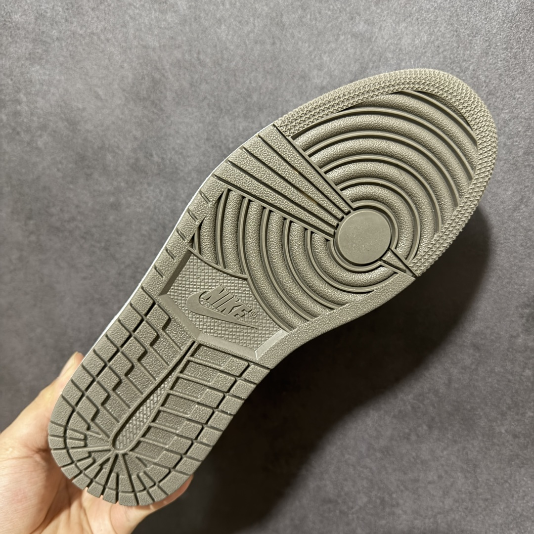 图片[9]-【K版纯原】Air Jordan AJ1 Low 低帮 553558-046 全新流水线出品 市场第二梯队最强版 全部原鞋开发 原楦原纸板开发 全鞋电脑针车 原厂内置全掌气垫 原盒内在原标 唯一Zp原版鞋带绑法 免检产品 全新2022版型 全头层皮料 完美零毛边处理 原厂配置全掌气垫 价格定位良心 新配色陆续出货 尺码：36-46-选品中心