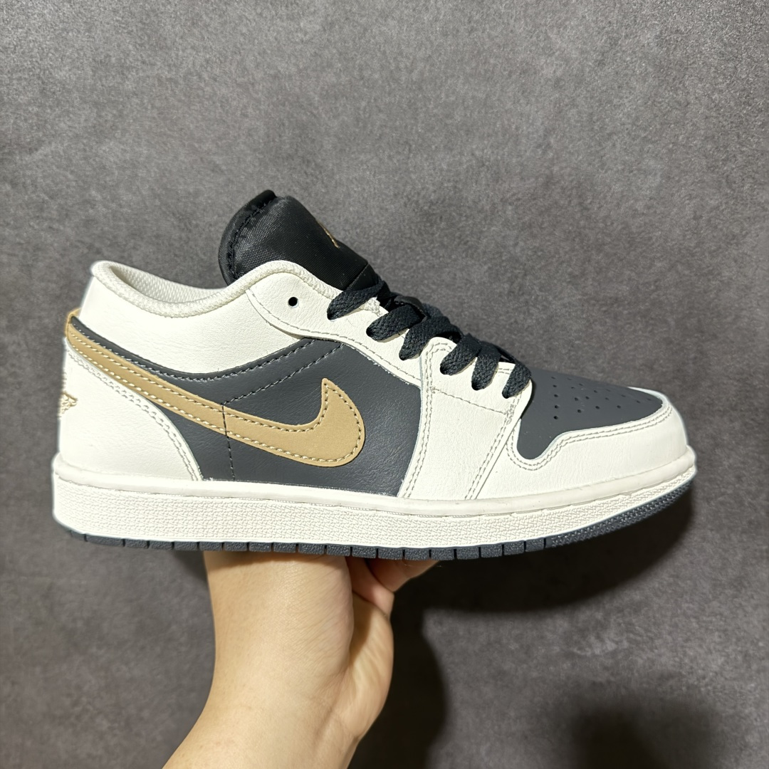 【H11纯原】Nike Air Jordan 1 Low SE AJ1 乔一 舒适贴合 防滑耐磨 低帮 复古篮球鞋 货号：IH0649-021 尺码：35.5 36 36.5 37.5 38 38.5 39 40 40.5 41 42 42.5 43 44 45 46 47.5 #H11顶级纯原 纯原外贸平台特供订单 #全套原纸板楦头开发 #原厂特供材料配套加持 #确保原汁原味 完美呈现版型 #原档数据独家私模大底 #男女鞋同步官方开发至48.5 #原装进口轻量化鞋垫 #进口港宝加持 后跟自然饱满 还原公司包裹性 #鞋面采用原装数据贴合技术 #全方位贴合包裹脚型 #鞋跟部鞋底牵引设计 #提供强大的抓地性能 #更适应不同实战场地路面-选品中心