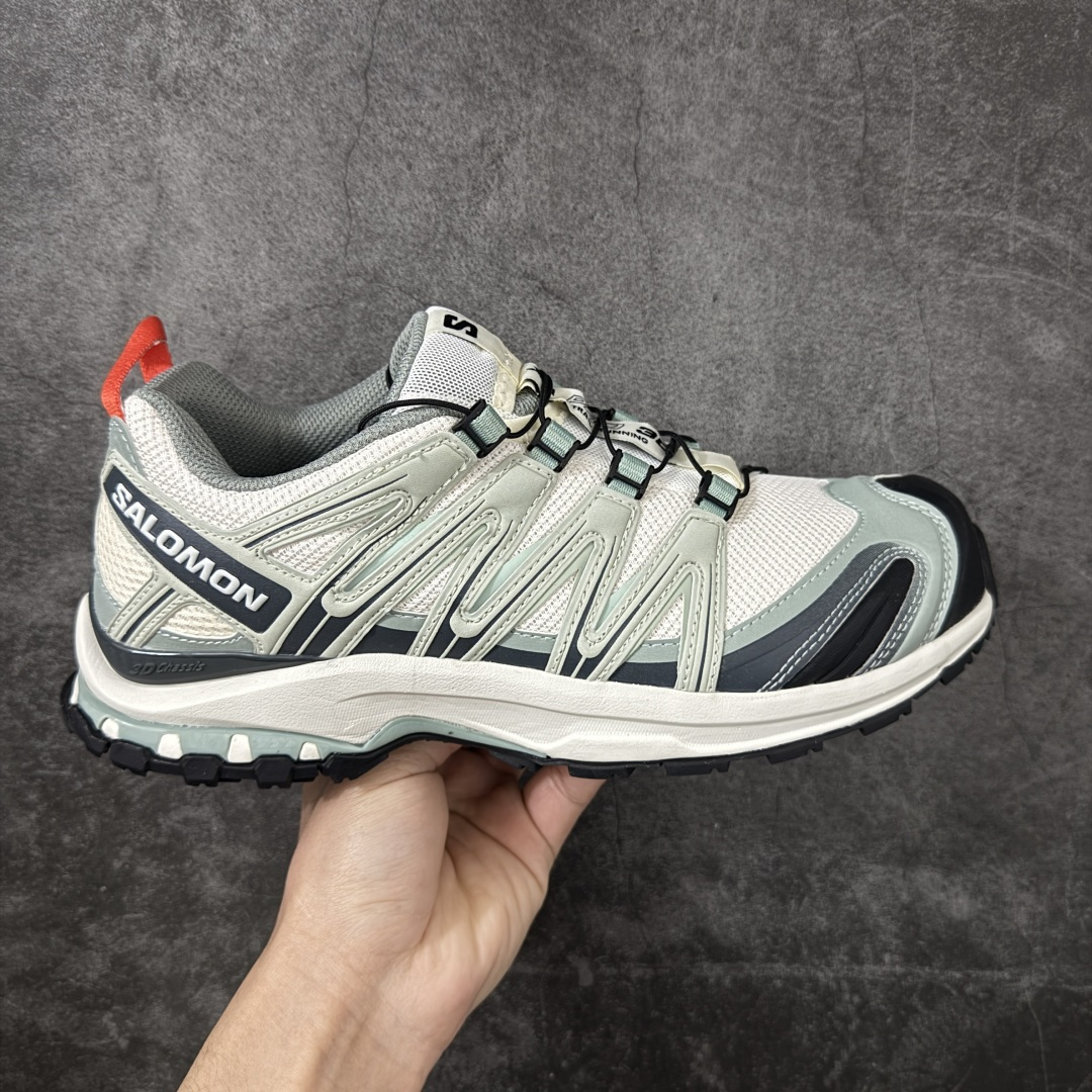 【纯原W1版】SALOMON XA Pro 3D 浅绿红492619 萨洛蒙潮流越野机能户外功能鞋 纯原外贸平台特供订单 耗时半年巨作 全套原纸板楦头开发 原厂特供网布配套加持 确保原汁原味 完美呈现版型 原档数据独家私模五层组合大底 男女鞋同步官方开发 原装Ortholite轻量化鞋垫 中底布带钢印编号 原厂TPU锁扣 进口港宝加持 后跟自然饱满 还原公司包裹性 鞋面采用SENSIFT贴合技术 全方位贴合包裹脚型 鞋跟部鞋底牵引设计 提供强大的抓地性能 更适应野外崎岖不平的道路 其3D ADVANCED CHASSIS底盘 材料轻量大化 钉齿设计更具稳定性 防护性 鞋底易磨损区运用CONTAGRIP高耐磨材料 应对城市硬质路面长距离跑考验 尺码：36 36.5 37.5 38 38.5 39 40 40.5 41 42 42.5 43 44 44.5 45-选品中心