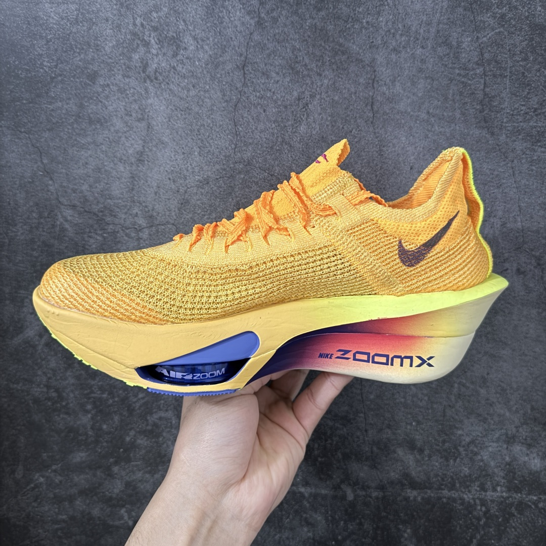 图片[2]-【碳科技纯原】Nk Zoom AlphaFly Next% 4 阿尔法飞行4代 2025年全新超级马拉松全掌碳板跑鞋 FD8315-800  市场顶级版本 跑鞋第一梯队 专业跑鞋‼️ 原标原盒 全掌真碳版 真Zoom X气垫 配件齐 有配正确配套防尘布袋 真材实料 假一赔十‼️ 正确大底刷漆（鞋底部分黑色刷漆有裂纹） 鞋款搭载两个Airzoom缓震配置，全掌型碳纤维板，缔造出色推进感；中底ZoomX 泡绵从后跟延伸至鞋头，超强回弹性 💪🏻 空气动力学造型则依然保留。前掌采用镂空设计，让鞋底的碳板配置得以可视化 造型更具未来感。   尺码：36 36.5 37.5 38 38.5 39 40 40.5 41 42 42.5 43 44 44.5 45-选品中心
