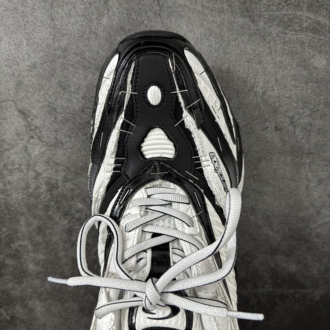 图片[5]-【XA版本】Balenciaga 巴黎世家 23代 SOLELESS 白黑 巴黎新款 鞋面主体采用特制聚酯纤维，同时搭配织物点缀，时尚耐看，无论是运动风还是日常搭配，穿起来都自带气场，走哪都吸晴。 尺码：39-44男码-选品中心