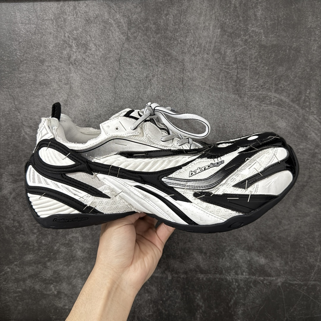 【XA版本】Balenciaga 巴黎世家 23代 SOLELESS 白黑 巴黎新款 鞋面主体采用特制聚酯纤维，同时搭配织物点缀，时尚耐看，无论是运动风还是日常搭配，穿起来都自带气场，走哪都吸晴。 尺码：39-44男码-选品中心