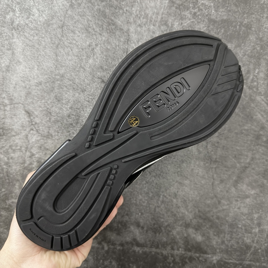 图片[9]-【YS纯原】FENDI 芬迪 first1 23ss春夏 网面情侣款休闲运动老爹鞋 ✦ 显瘦显高，上脚小腿线条更纤细 ✦ 云朵般软弹脚感，质感柔软亲肤 ✦ 经典FF压花纹理，面料立体有型 ✦ 原版定制进口小牛皮+原版开模网面拼接 ✦ 原版定制网面内里，透气舒适 ✦ 防滑发泡TPU大底，稳定耐磨 ✦ 增高约6cm，鞋型弧度符合人体工程学 ✦ 线条流畅自然，适穿任何休闲场合 尺码：35 36 37 38 39 40 41 42 43 44 45-选品中心