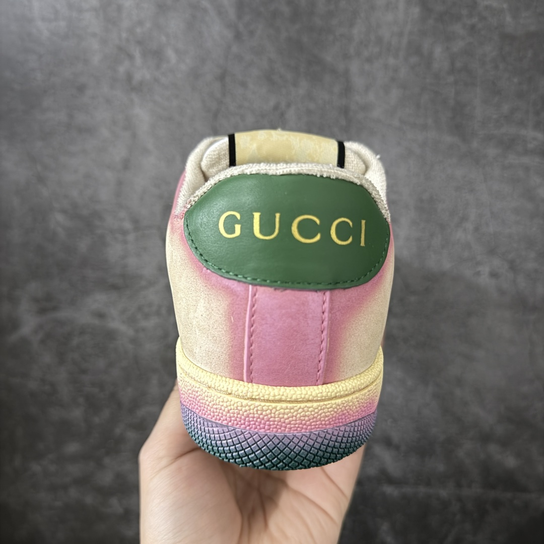 图片[4]-【莞产礼盒版】Gucci 脏脏鞋 小脏鞋 顶级工厂品质，专柜一比一无可挑剔，穿上脚舒适度燃到爆表 复古做旧元素，鞋舌水洗复古标，金属双Glogo相识度99%，满面的Gucci元素；毛巾布内里，牛皮垫脚加3mm的乳胶比真皮的鞋子舒服多了， 环保TPU耐磨大底，柔软有弹性。 鞋舌内侧采用进口松紧带，拉力超级棒又不会勒脚 我是无原版不开发，只有拿到原版做出来的鞋子才能不差毫厘，秒杀市面版本，每一针一线都是非常紧实饱满。调试的过程是最花心思的修修改改不下百遍才调整到完美的状态让各种脚型都穿的舒适 尺码：35 36 37 38 39 40-选品中心