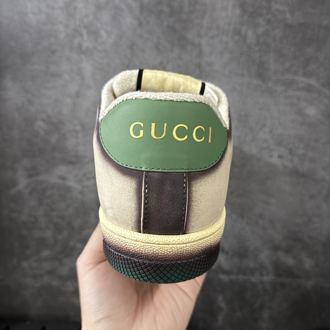 图片[4]-【莞产礼盒版】Gucci 脏脏鞋 小脏鞋 顶级工厂品质，专柜一比一无可挑剔，穿上脚舒适度燃到爆表 复古做旧元素，鞋舌水洗复古标，金属双Glogo相识度99%，满面的Gucci元素；毛巾布内里，牛皮垫脚加3mm的乳胶比真皮的鞋子舒服多了， 环保TPU耐磨大底，柔软有弹性。 鞋舌内侧采用进口松紧带，拉力超级棒又不会勒脚 我是无原版不开发，只有拿到原版做出来的鞋子才能不差毫厘，秒杀市面版本，每一针一线都是非常紧实饱满。调试的过程是最花心思的修修改改不下百遍才调整到完美的状态让各种脚型都穿的舒适 尺码：35 36 37 38 39 40-选品中心