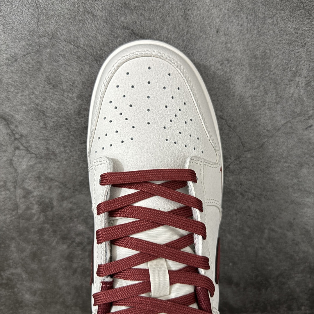 Nike SB Dunk Low 白红勾 低帮休闲板鞋 #定制鞋盒 超高清洁度 皮料切割干净无任何毛边 