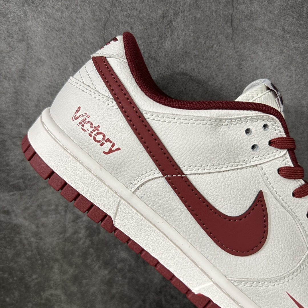 Nike SB Dunk Low 白红勾 低帮休闲板鞋 #定制鞋盒 超高清洁度 皮料切割干净无任何毛边 