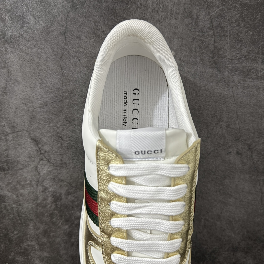 图片[8]-【莞产礼盒】Gucci Chunky 厚底休闲鞋 饼干鞋 型格与奢华的碰撞 当经典红绿织带邂逅质感皮革，每一双都演绎出别样风格。黑白撞色的酷飒、纯白款的简约、金白的吸睛、银白的摩登，还有全黑的低调奢华，厚底设计更添潮流感，无论是日常出街还是精致穿搭，都能让你在时尚圈轻松站稳C位，尽显Gucci式的优雅与个性。 面料：原板牛皮 垫脚：原板双G垫 大底：IP发泡 鞋舌尺码：空压原码 包装：精品全套礼盒包装 备注：所有细节均有原板对比 配码： 35-45-选品中心