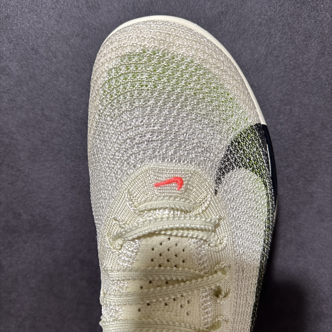 图片[5]-特价【GQ福利】GT版 # Nike ZoomX Vaporfly Next% 3 真碳 原价3xx 现一万双套现 顶级版本 鞋面是nike的飞织技术 全掌的碳纤维板加上ZoomX 中底 货号：FD8315-101 尺码：36-46-选品中心
