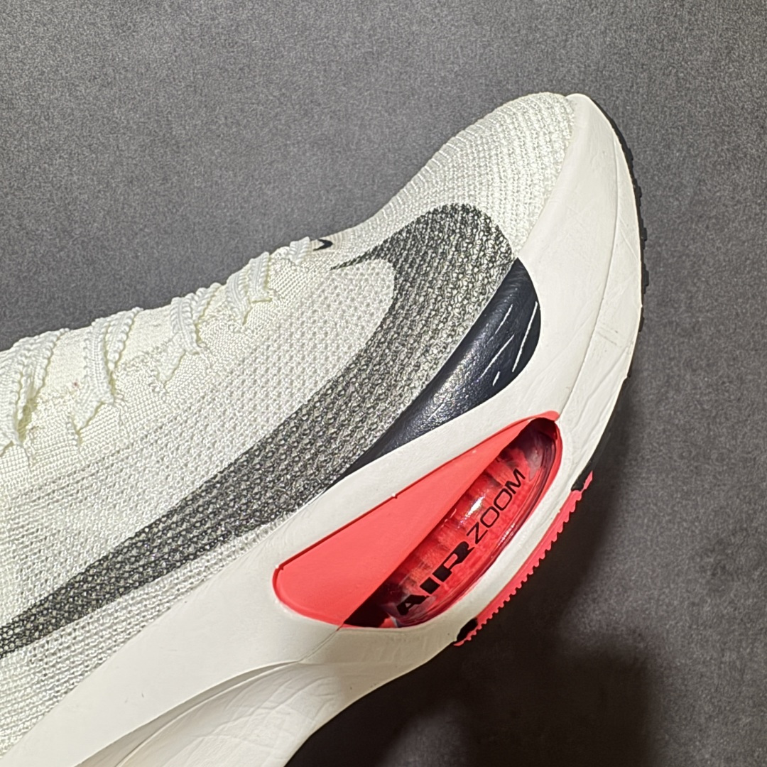图片[8]-特价【GQ福利】GT版 # Nike ZoomX Vaporfly Next% 3 真碳 原价3xx 现一万双套现 顶级版本 鞋面是nike的飞织技术 全掌的碳纤维板加上ZoomX 中底 货号：FD8315-103 尺码：36-46-选品中心