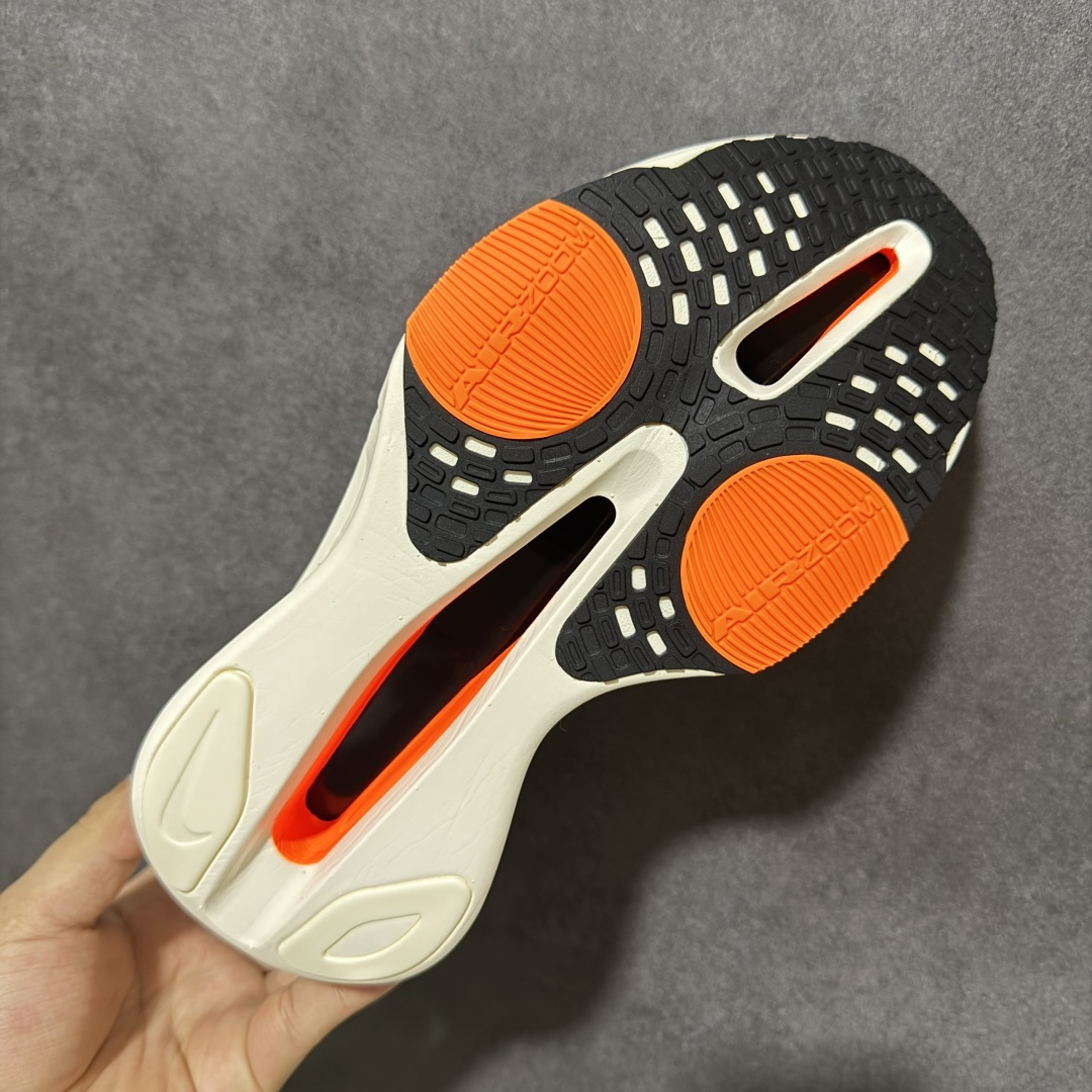 图片[9]-特价【GQ福利】GT版 # Nike ZoomX Vaporfly Next% 3 真碳 原价3xx 现一万双套现 顶级版本 鞋面是nike的飞织技术 全掌的碳纤维板加上ZoomX 中底 货号：FD8356-100 尺码：36-46-选品中心
