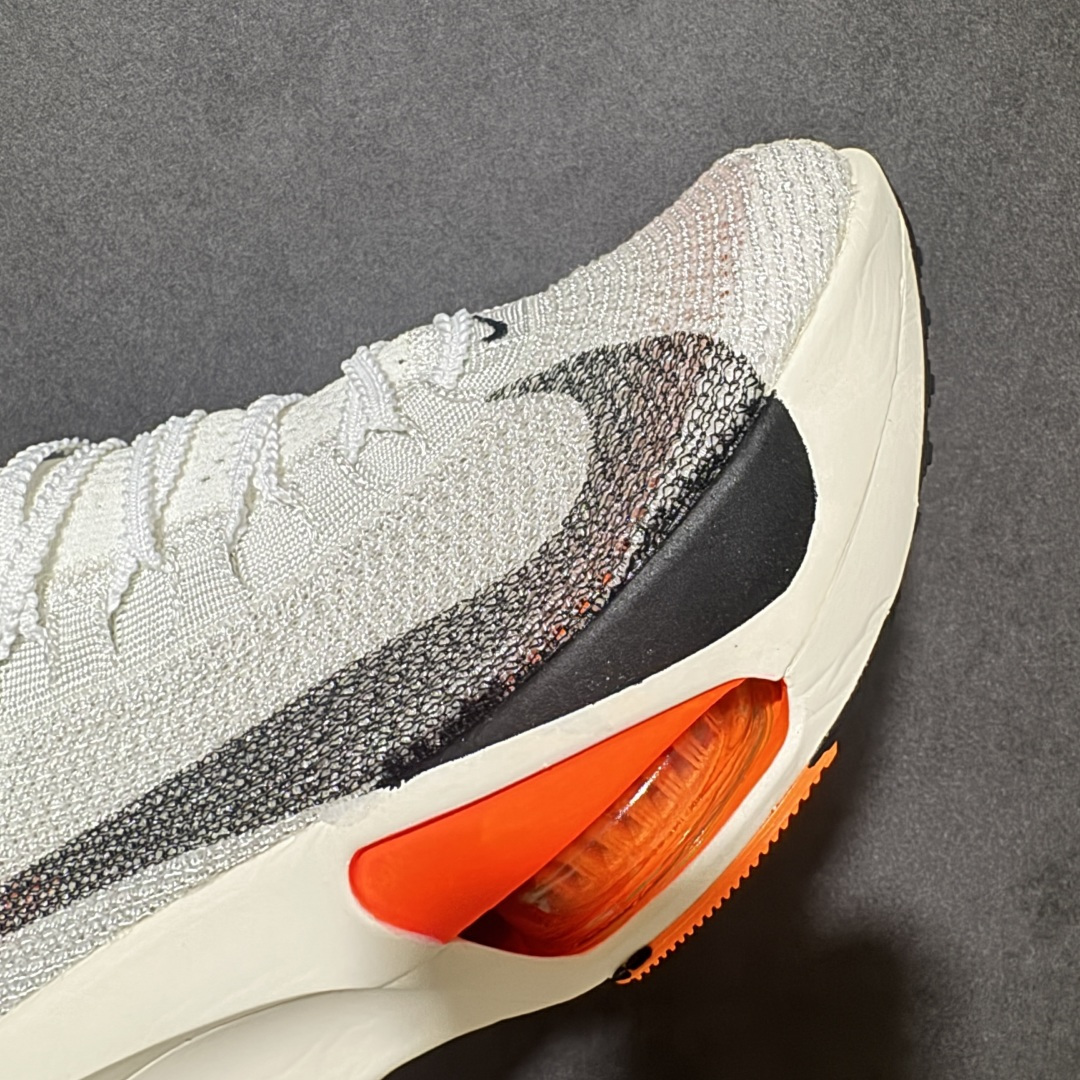 图片[7]-特价【GQ福利】GT版 # Nike ZoomX Vaporfly Next% 3 真碳 原价3xx 现一万双套现 顶级版本 鞋面是nike的飞织技术 全掌的碳纤维板加上ZoomX 中底 货号：FD8356-100 尺码：36-46-选品中心