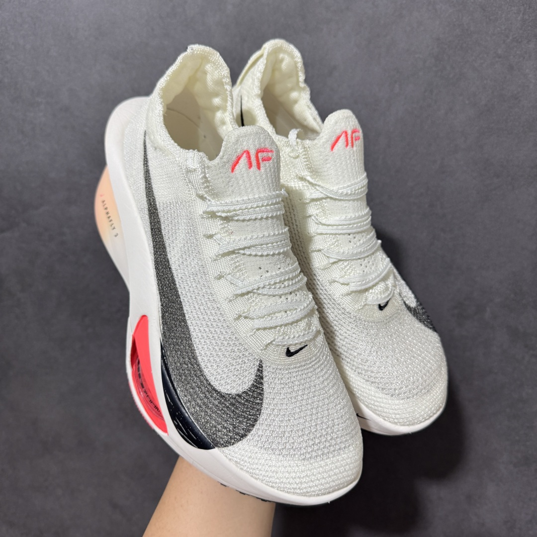 图片[6]-特价【GQ福利】GT版 # Nike ZoomX Vaporfly Next% 3 真碳 原价3xx 现一万双套现 顶级版本 鞋面是nike的飞织技术 全掌的碳纤维板加上ZoomX 中底 尺码：36-46-选品中心