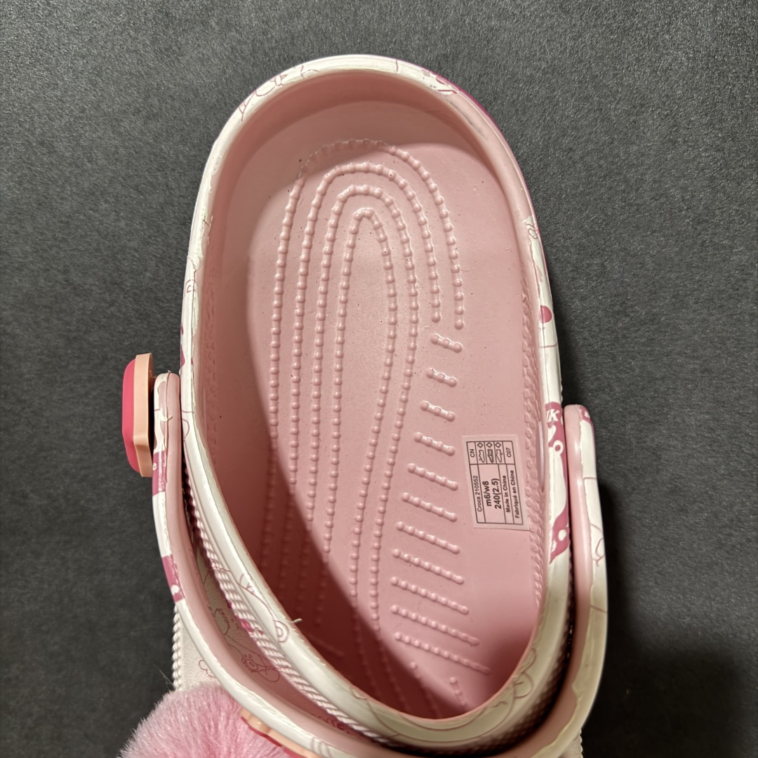 【韩国订单】Crocs 卡骆驰 Clog 明星印花款 两用沙滩洞洞鞋 凉鞋拖鞋 全新莞产高端品质鞋底可增