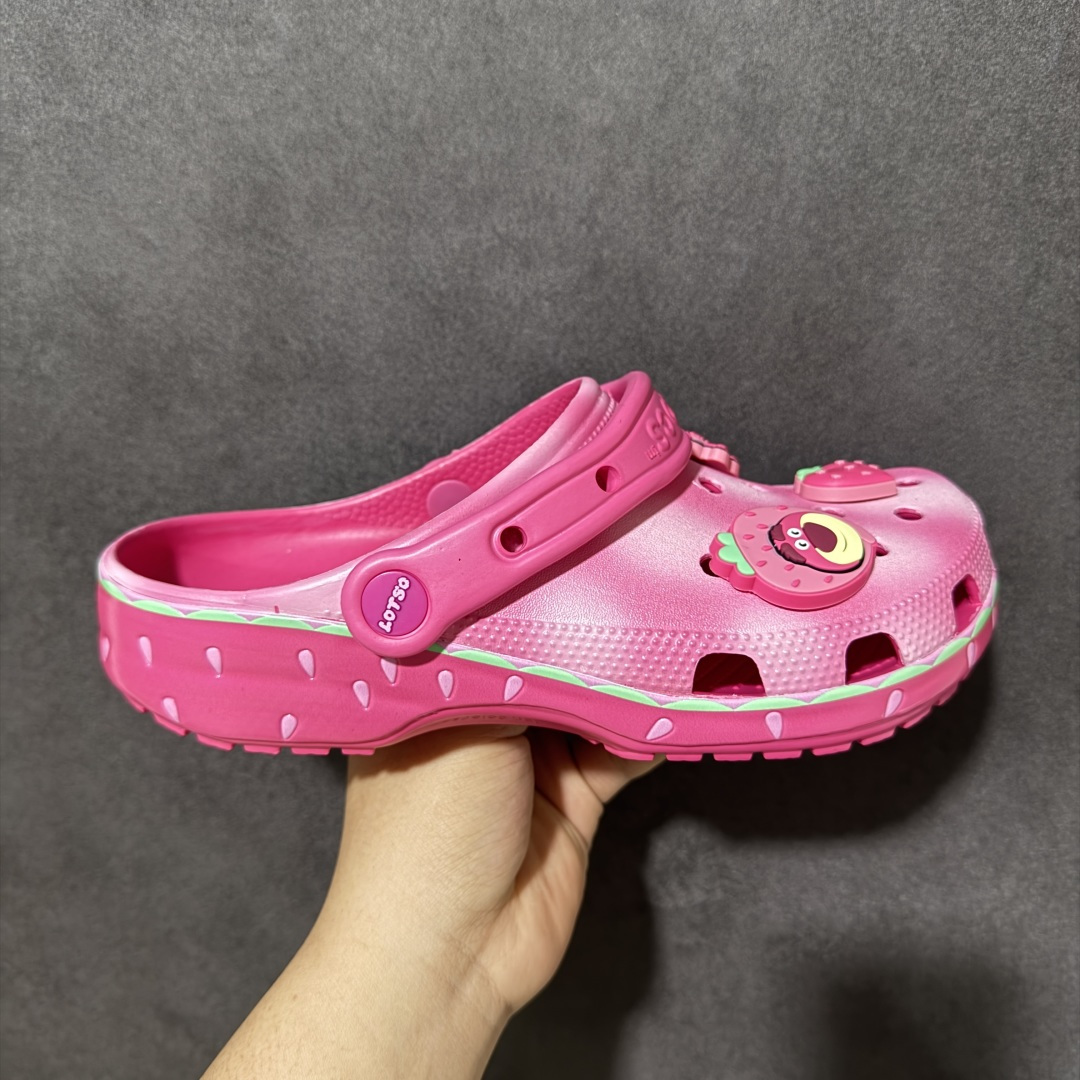 【韩国订单】Crocs 卡骆驰 Clog 明星印花款 两用沙滩洞洞鞋 凉鞋拖鞋 全新莞产高端品质鞋底可增