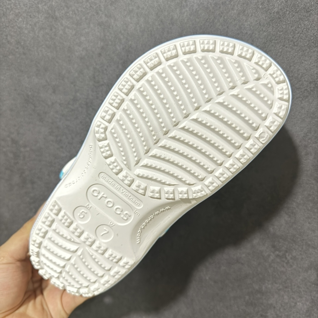 【韩国订单】Crocs 卡骆驰 Clog 明星印花款 两用沙滩洞洞鞋 凉鞋拖鞋 全新莞产高端品质鞋底可增