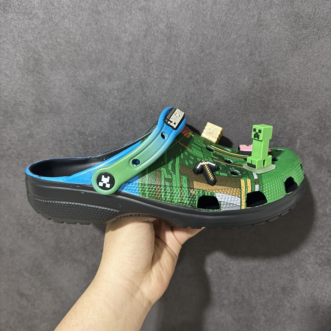 【韩国订单】Crocs 卡骆驰 Clog 明星印花款 两用沙滩洞洞鞋 凉鞋拖鞋 全新莞产高端品质鞋底可增