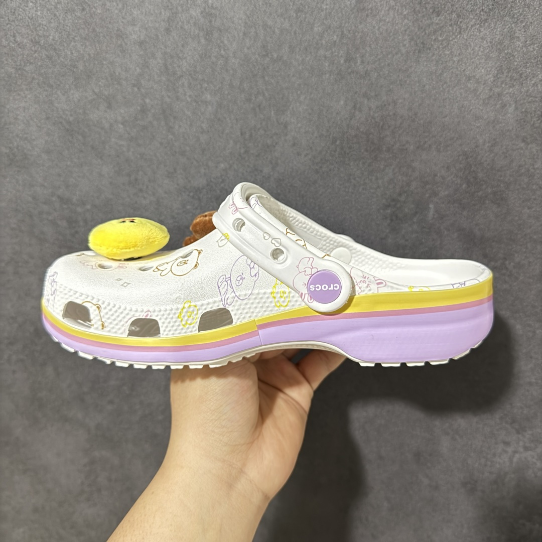 【韩国订单】Crocs 卡骆驰 Clog 明星印花款 两用沙滩洞洞鞋 凉鞋拖鞋 全新莞产高端品质鞋底可增