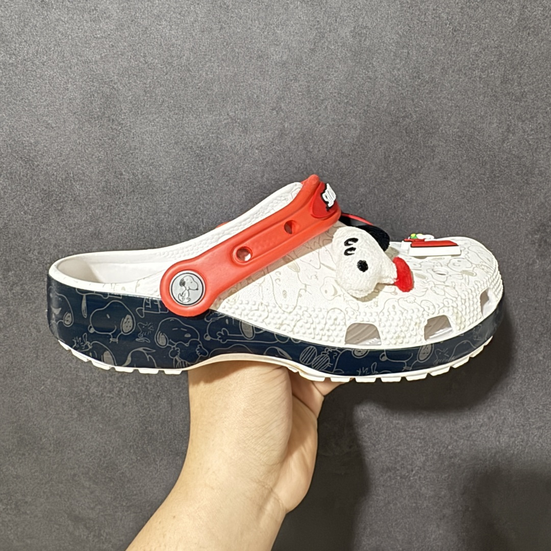 【韩国订单】Crocs 卡骆驰 Clog 明星印花款 两用沙滩洞洞鞋 凉鞋拖鞋 全新莞产高端品质鞋底可增