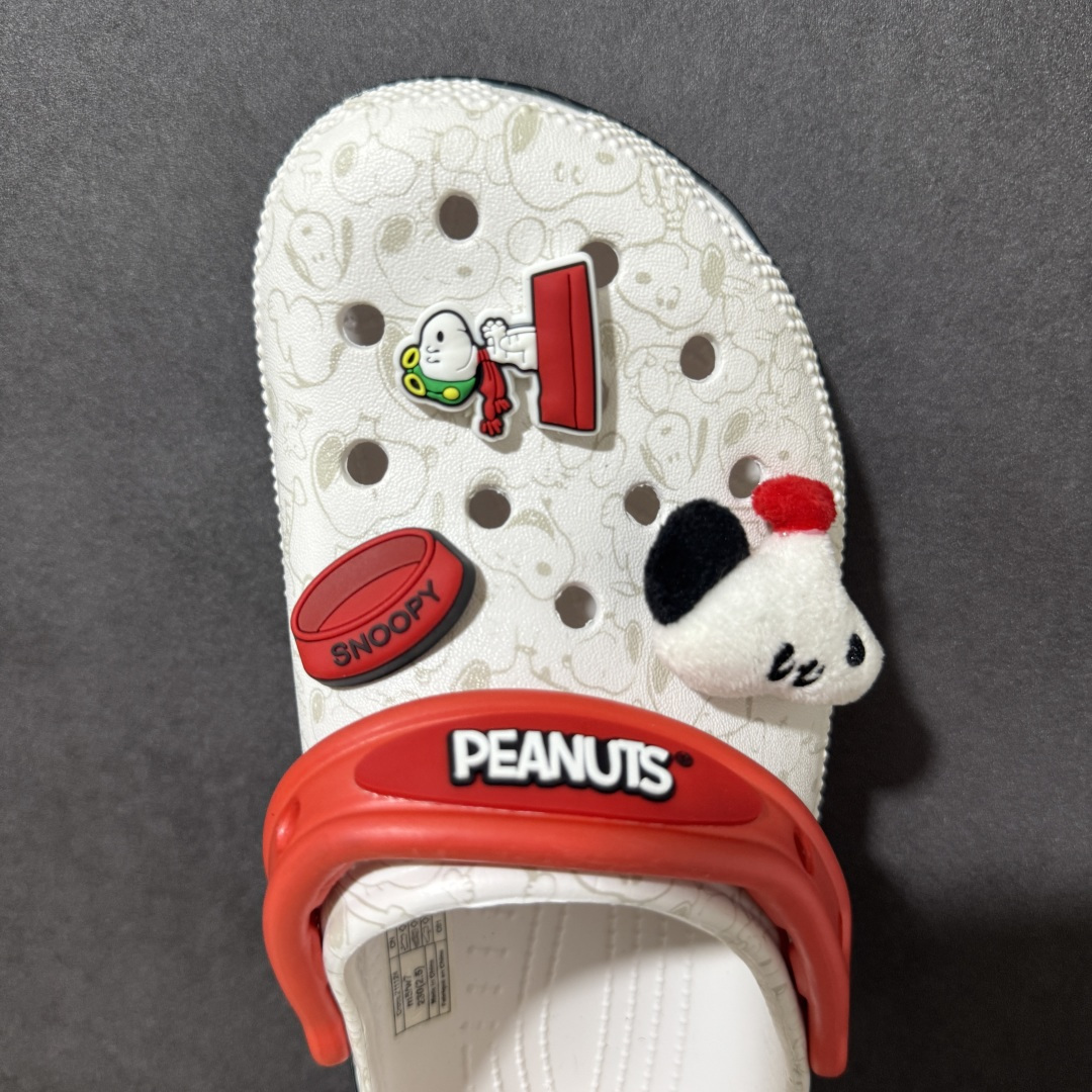 【韩国订单】Crocs 卡骆驰 Clog 明星印花款 两用沙滩洞洞鞋 凉鞋拖鞋 全新莞产高端品质鞋底可增