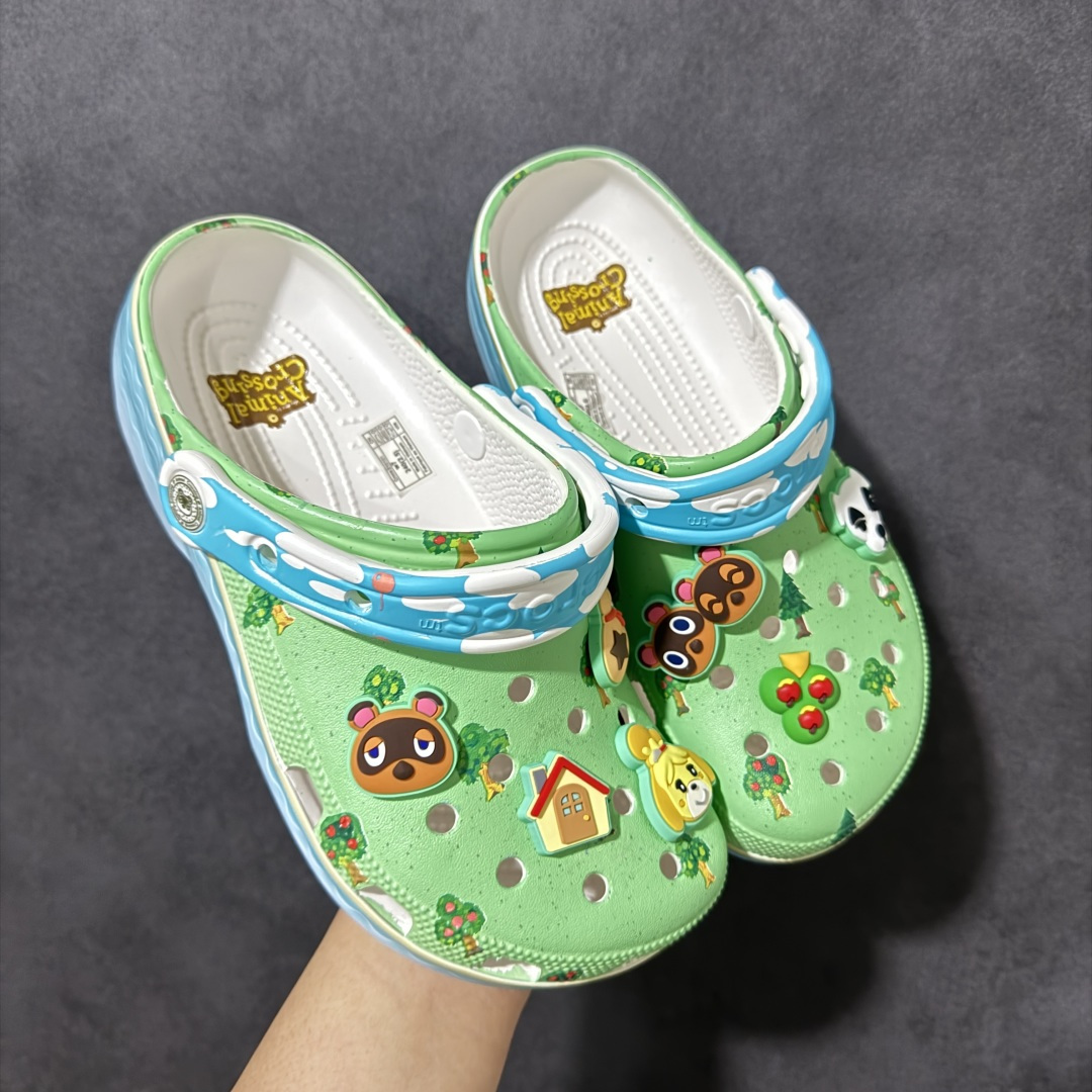 图片[5]-【韩国订单】Crocs 卡骆驰 Clog 明星印花款 两用沙滩洞洞鞋 凉鞋拖鞋 全新莞产高端品质 鞋底可增高2CM 鞋面更加耐用易清洗 该鞋款轻盈舒适 尺码：M4（36-37）M5（37-38）M6（38-39）M7(39-40）M8（41-42）M9（42-43）M10（43-44）M11（45-46）-选品中心
