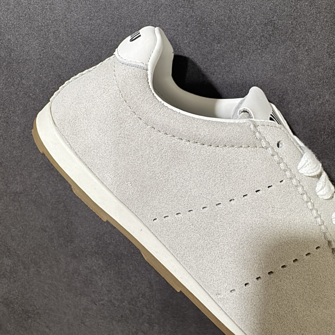 MiuMiu Plume 缪缪平底系带薄底低帮生活休闲德训鞋货号：5E165E尺码：36 36.5 37