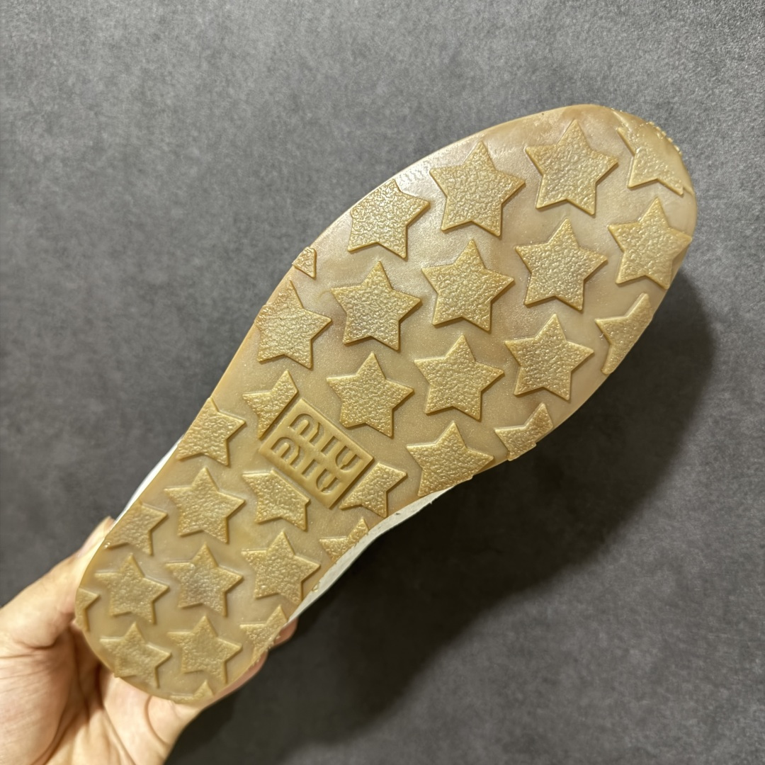 MiuMiu Plume 缪缪平底系带薄底低帮生活休闲德训鞋货号：5E165E尺码：36 36.5 37