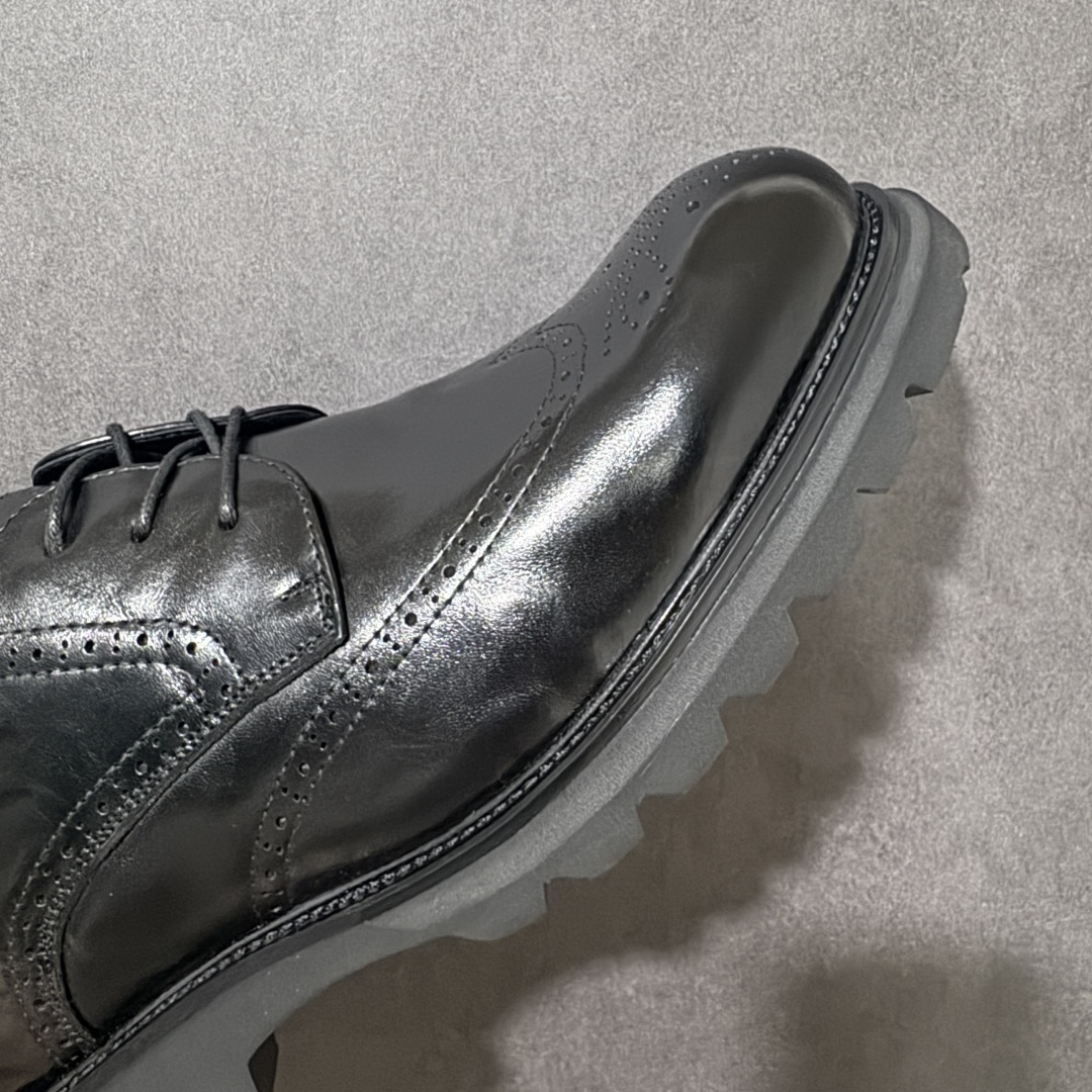 ECCO爱步圆头雕花皮鞋 真皮布洛克皮鞋商务鞋男款 德比鞋 都市伦敦系列 甄选优质皮革搭配柔软的纺织衬里
