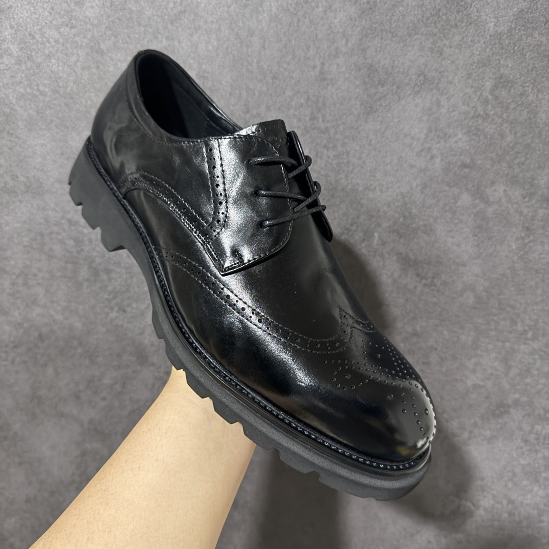 ECCO爱步圆头雕花皮鞋 真皮布洛克皮鞋商务鞋男款 德比鞋 都市伦敦系列 甄选优质皮革搭配柔软的纺织衬里