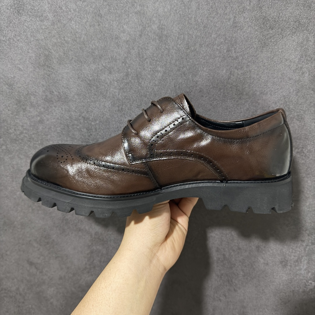 ECCO爱步圆头雕花皮鞋 真皮布洛克皮鞋商务鞋男款 德比鞋 都市伦敦系列 甄选优质皮革搭配柔软的纺织衬里