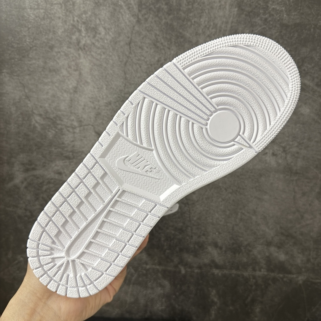 AJ1 OW联名款 纯白 全白 欧洲限定Off White x Air Jordan 货号：AA3834