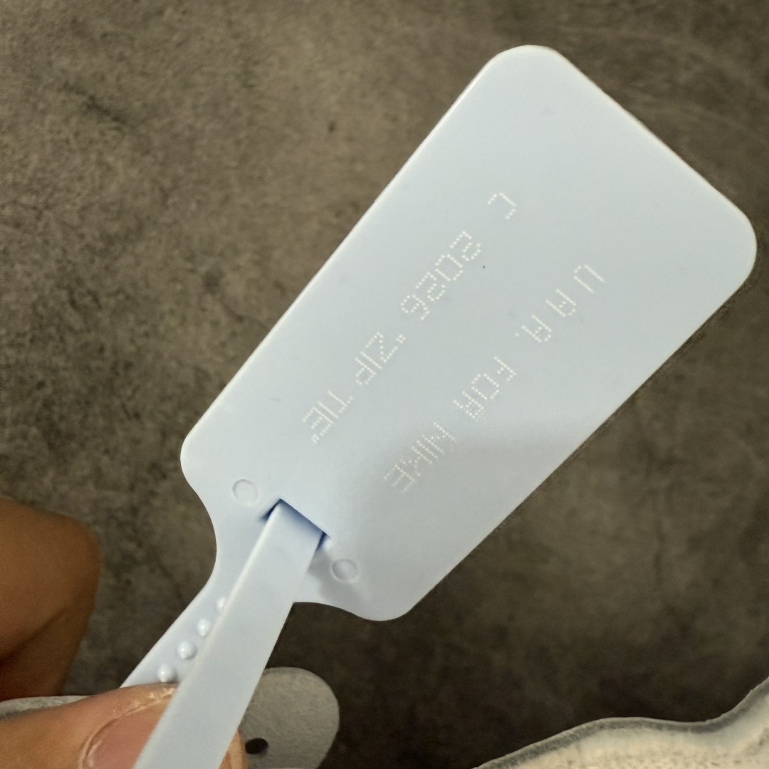 AJ1 OW联名款 纯白 全白 欧洲限定Off White x Air Jordan 货号：AA3834