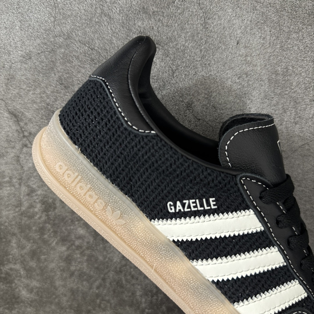 AD Gazelle Indoor Trainers 羚羊内训系列低帮复古百搭休闲运动德训风板鞋 黑白针