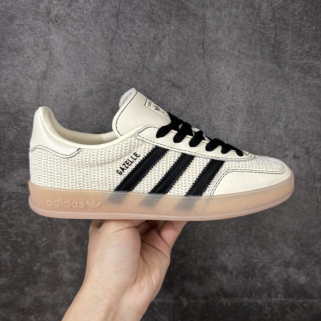 AD Gazelle Indoor Trainers 羚羊内训系列低帮复古百搭休闲运动德训风板鞋 米黑针