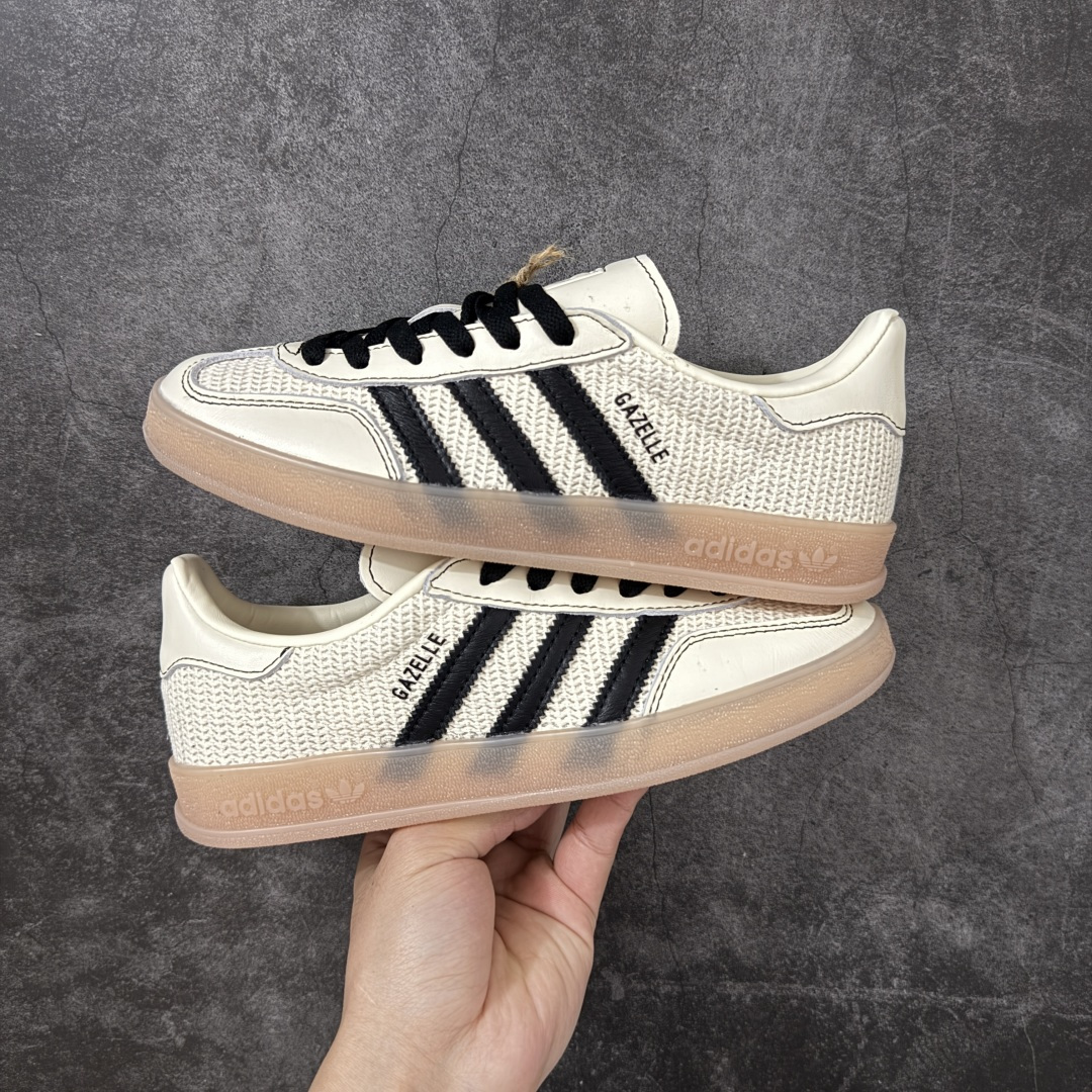 AD Gazelle Indoor Trainers 羚羊内训系列低帮复古百搭休闲运动德训风板鞋 米黑针