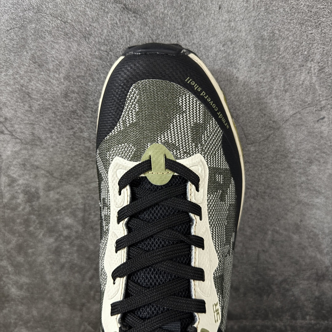 英国重工户外品牌 Sregiek 史雷杰克 登山鞋 舒适简约经典登山 防滑耐磨防水 低帮 徒步鞋 鞋面材