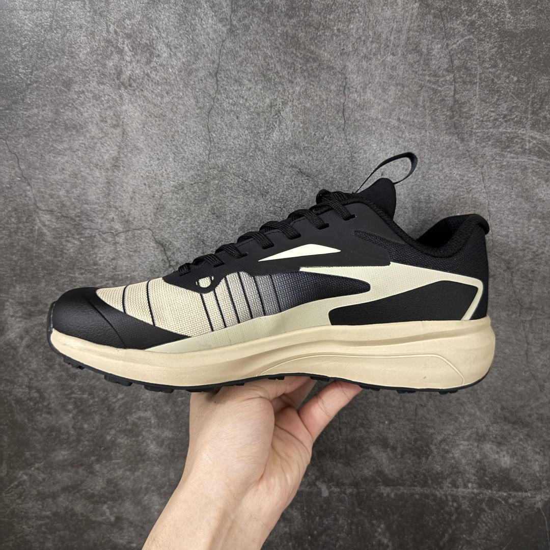 英国重工户外品牌 Sregiek 史雷杰克 登山鞋 舒适简约经典登山 防滑耐磨防水 低帮 徒步鞋 鞋面材