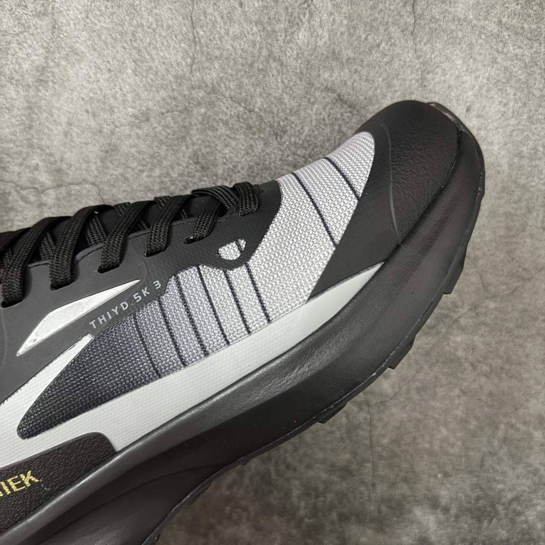 英国重工户外品牌 Sregiek 史雷杰克 登山鞋 舒适简约经典登山 防滑耐磨防水 低帮 徒步鞋 鞋面材