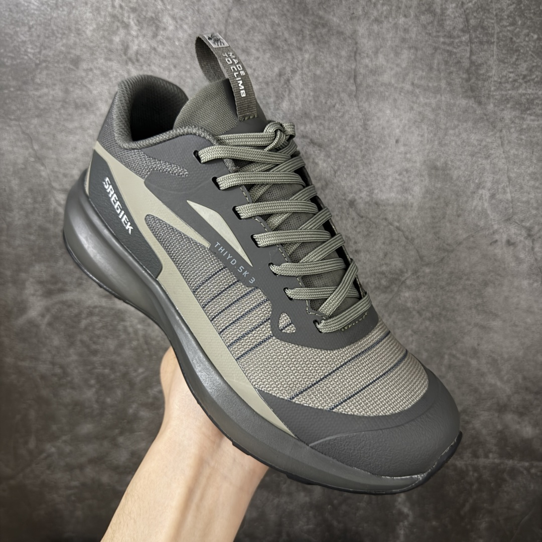 英国重工户外品牌 Sregiek 史雷杰克 登山鞋 舒适简约经典登山 防滑耐磨防水 低帮 徒步鞋 鞋面材