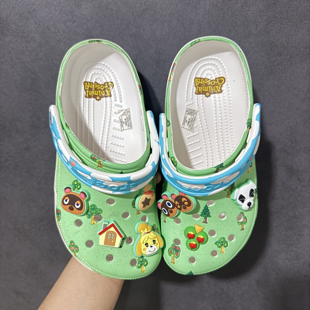 【韩国订单】Crocs 卡骆驰 Clog 明星印花款 两用沙滩洞洞鞋 凉鞋拖鞋 全新莞产高端品质鞋底可增
