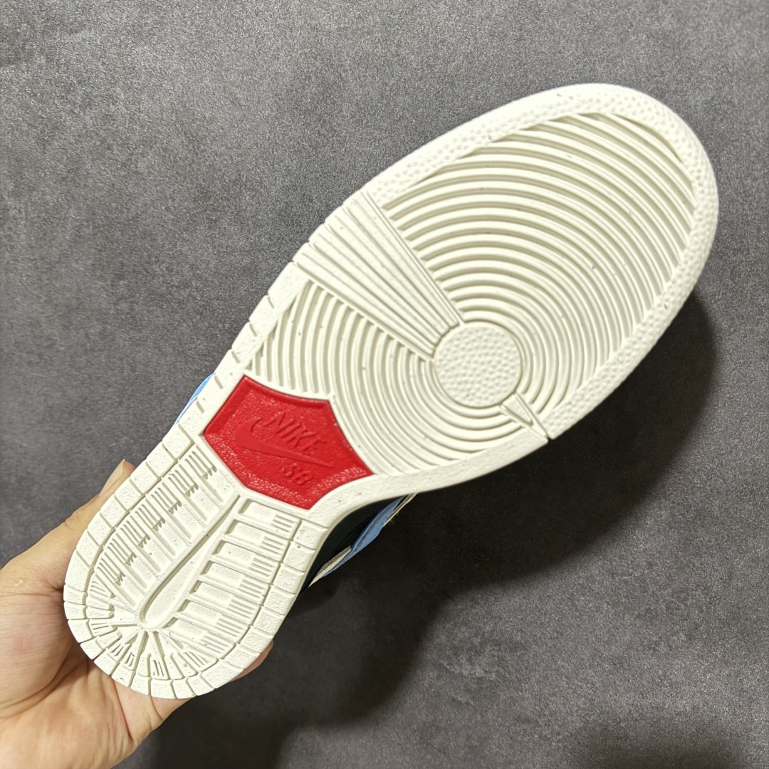 Nike SB Dunk Low SB低帮休闲板鞋 FZ5645-100尺码：36 36.5 37.5 