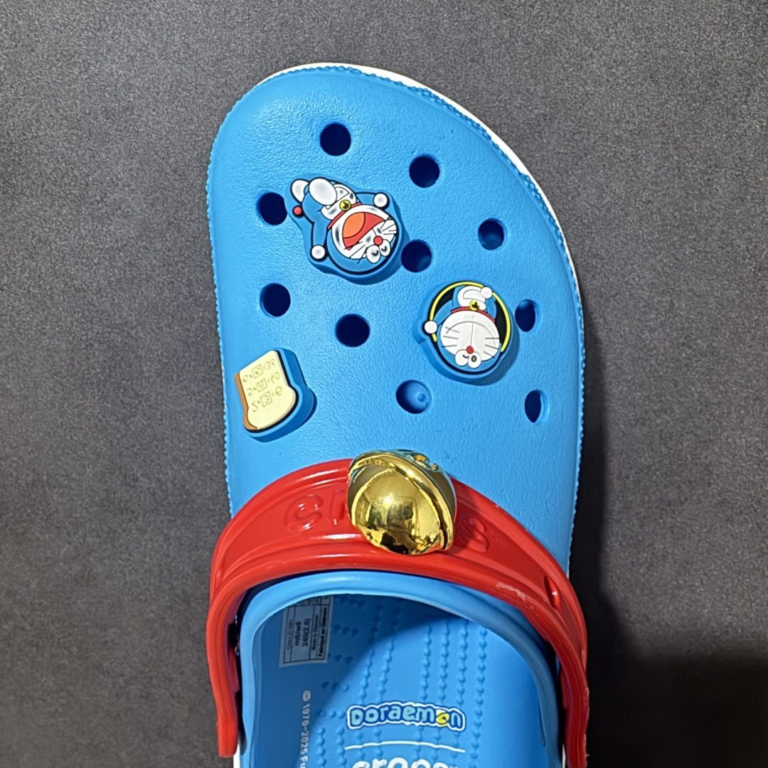 图片[5]-【韩国订单】Crocs 卡骆驰 Clog 明星印花款 两用沙滩洞洞鞋 凉鞋拖鞋 全新莞产高端品质 鞋底可增高2CM 鞋面更加耐用易清洗 该鞋款轻盈舒适 尺码：M4（36-37）M5（37-38）M6（38-39）M7(39-40）M8（41-42）M9（42-43）M10（43-44）M11（45-46）-选品中心