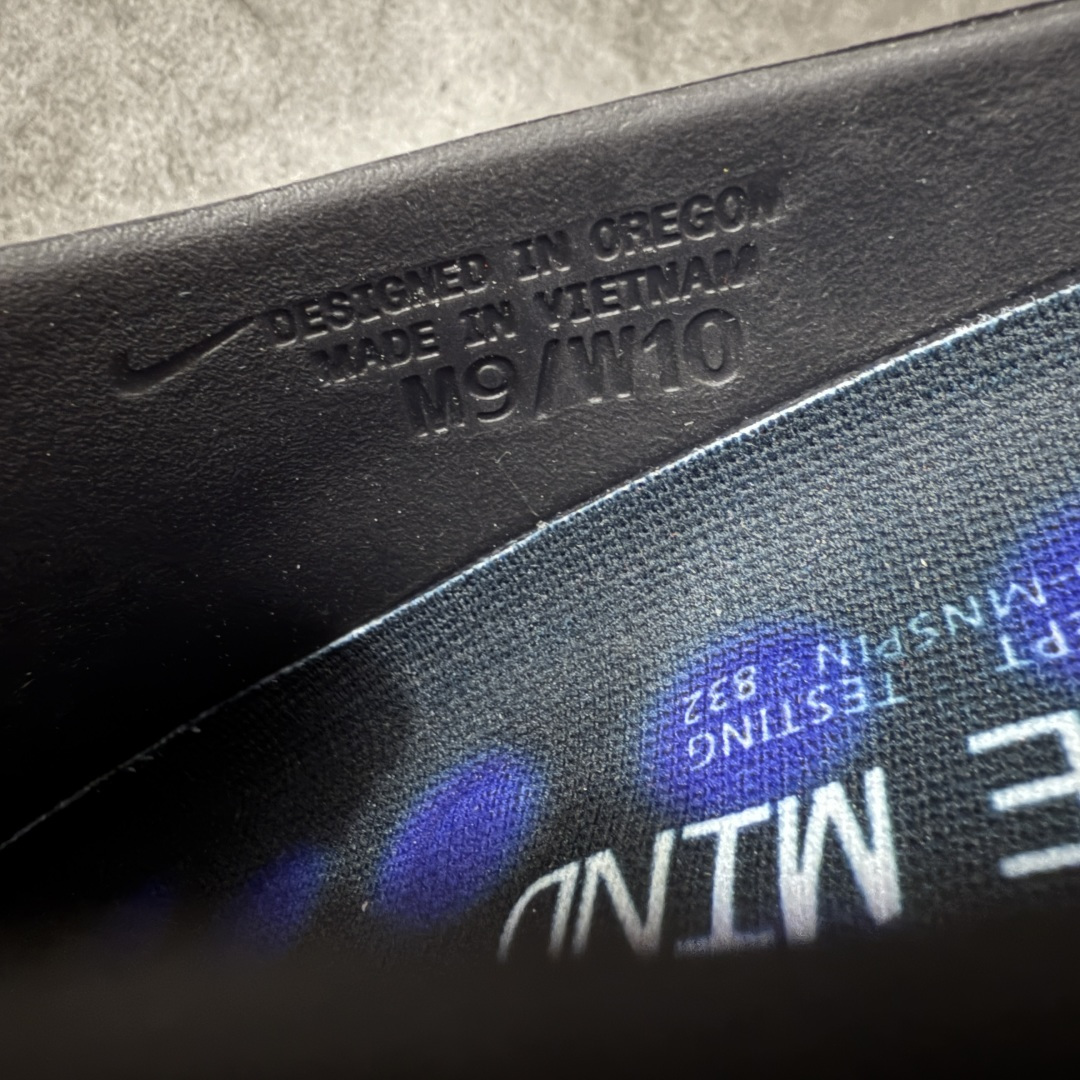 Nike Mind 001 神经科学足底按摩包头拖鞋Nike × Fragment Design Min