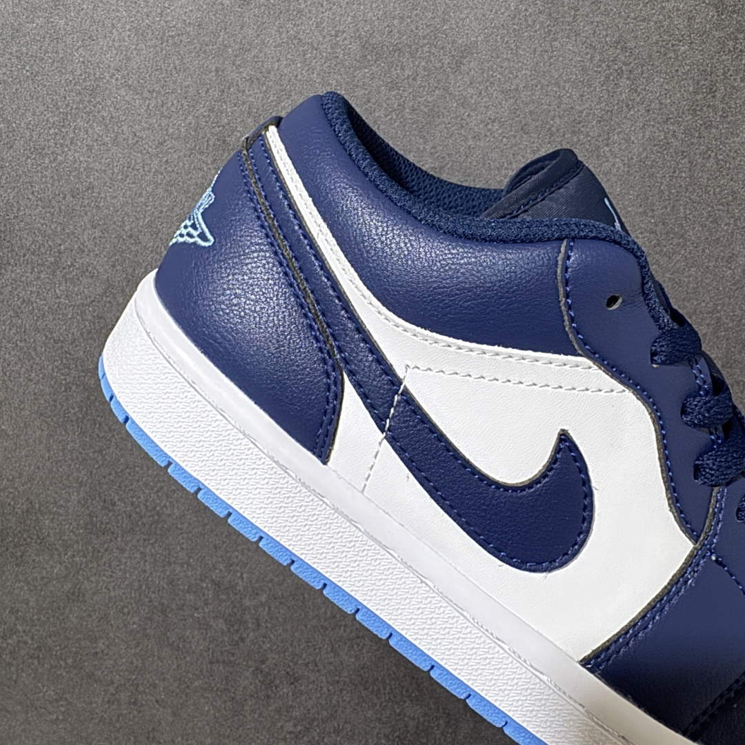 图片[7]-【H11纯原】Nike Air Jordan 1 Low SE AJ1 乔一 舒适贴合 防滑耐磨 低帮 复古篮球鞋 货号：553558-404 尺码：35.5 36 36.5 37.5 38 38.5 39 40 40.5 41 42 42.5 43 44 45 46 47.5 #H11顶级纯原 纯原外贸平台特供订单 #全套原纸板楦头开发 #原厂特供材料配套加持 #确保原汁原味 完美呈现版型 #原档数据独家私模大底 #男女鞋同步官方开发至48.5 #原装进口轻量化鞋垫 #进口港宝加持 后跟自然饱满 还原公司包裹性 #鞋面采用原装数据贴合技术 #全方位贴合包裹脚型 #鞋跟部鞋底牵引设计 #提供强大的抓地性能 #更适应不同实战场地路面-选品中心
