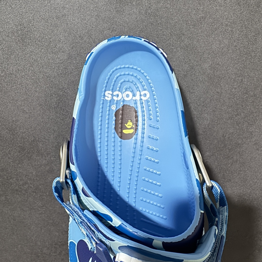 图片[6]-【莞产原厂版】BAPE x Crocs卡骆驰 洞洞鞋联名4色 东莞原厂出品，拼标过验！ 欢迎对比，顶级品质区别市面通货！ 同步官方尺码： M4=36-37（22CM） M5=37-38（23CM） M6=38-39（24CM） M7=39-40 (25CM) M8=40-41 (26CM) M9=42-43（27CM） M10=43-44（28CM） M11=45-46 （29CM）-选品中心